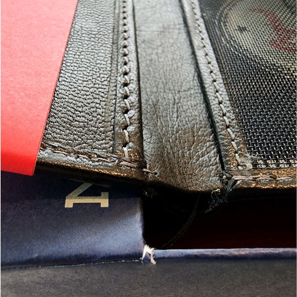 Original Mundi Genuine Leather Trifold RFID Technology Wallet - Picture 5 of 10